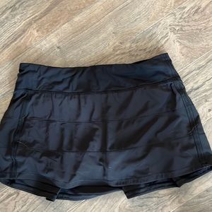 Lululemon size 8 skort